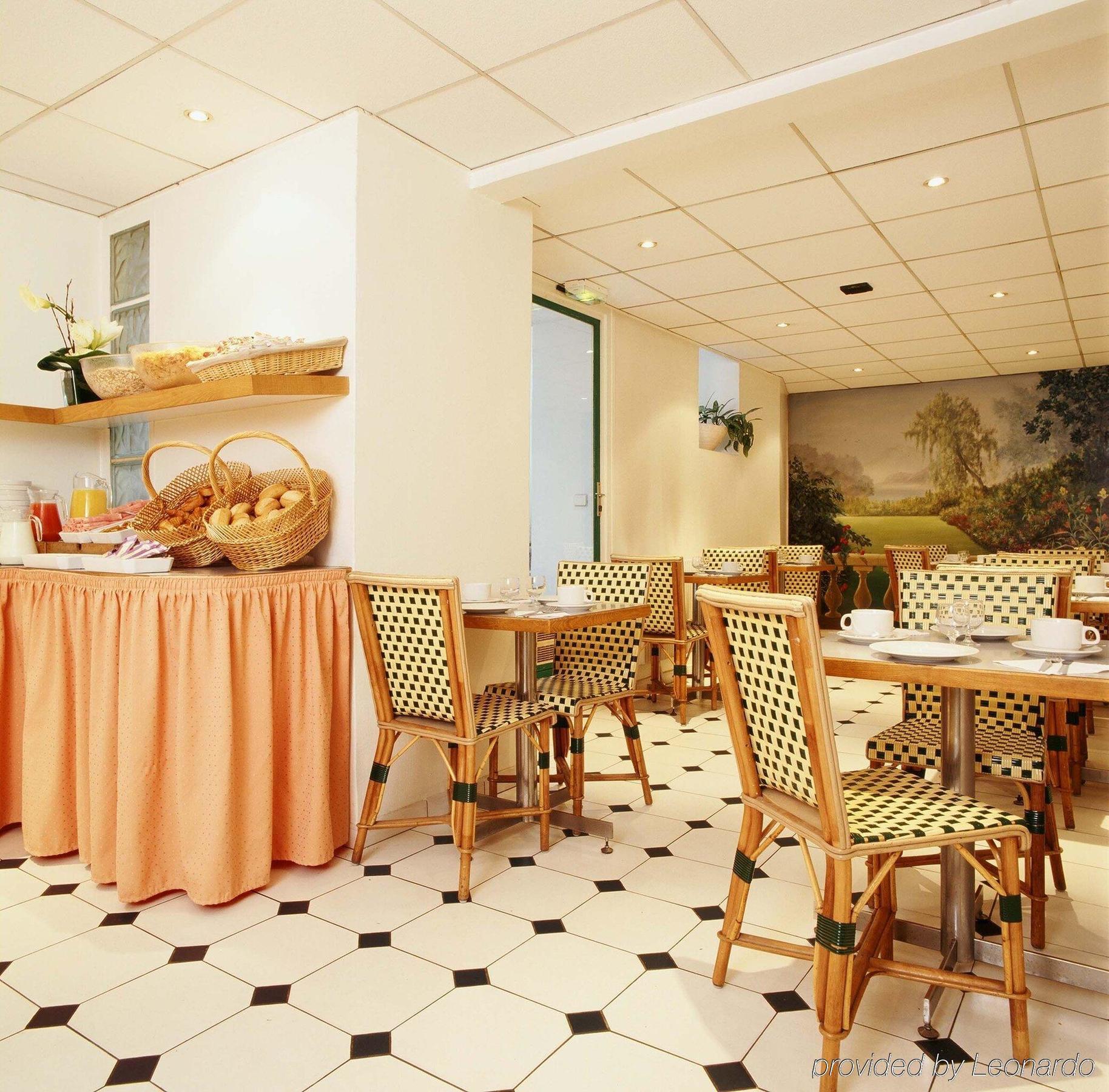 阿雷西亚巴纳斯峰酒店 巴黎 餐厅 照片